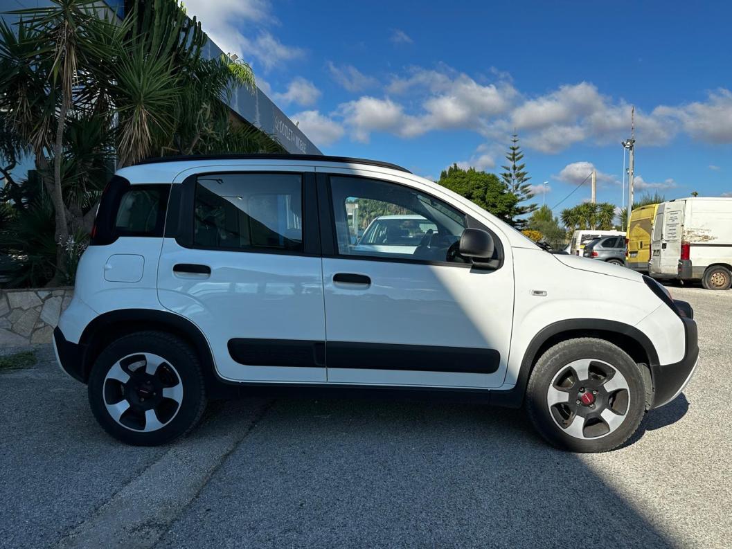 FIAT Panda 1.0 Hybrid  FireFly new