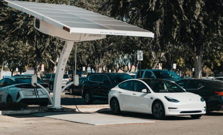 Mobilità sostenibile e flotte e auto aziendali: guida per la scelta delle auto più ecologiche
